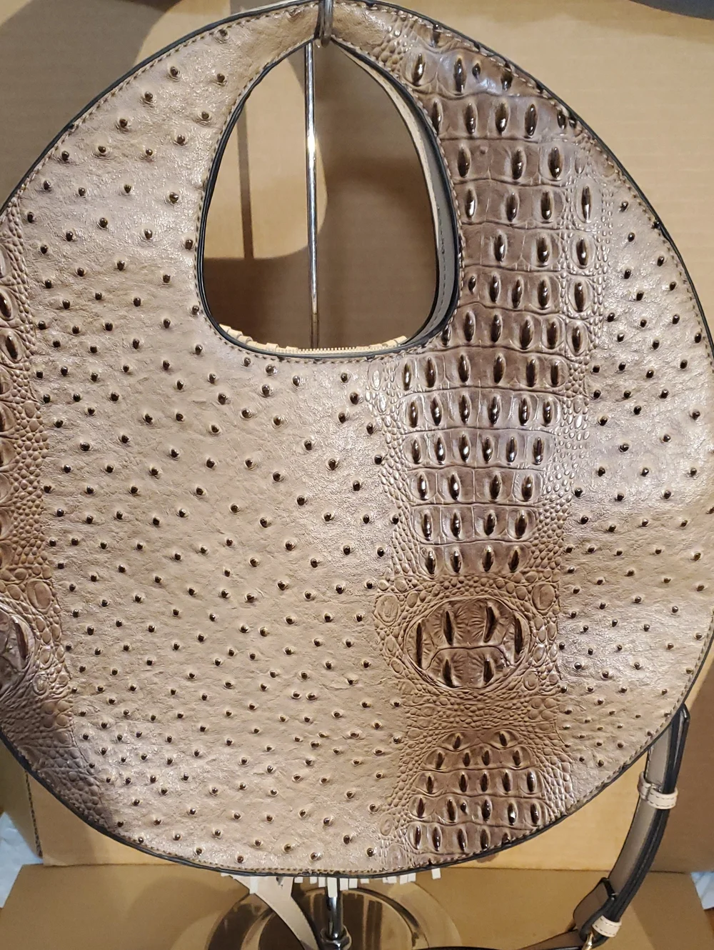 No brand elegant beige